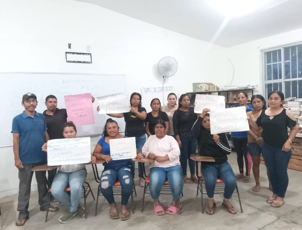 Denuncian padres de familia clases irregulares en telesecundaria de San Francisco del Tibor