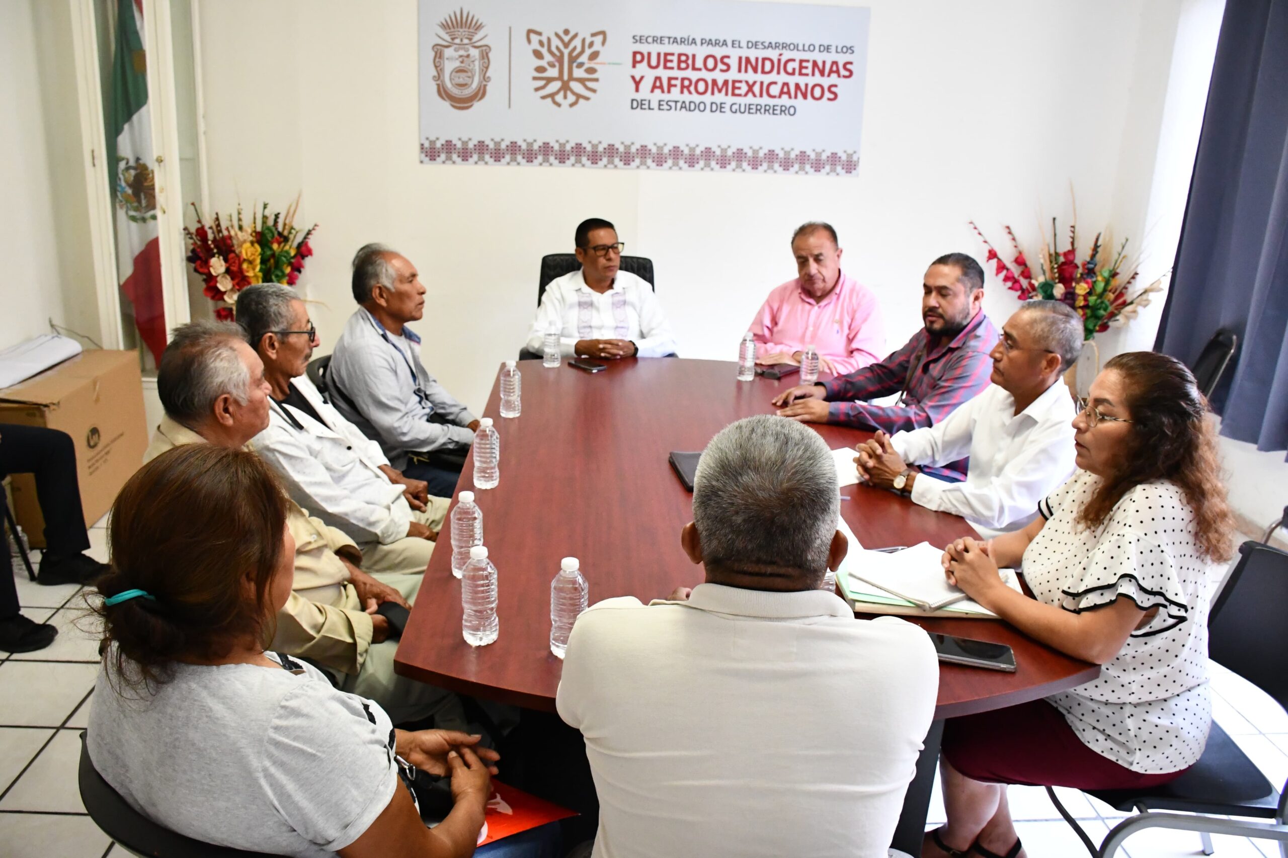 La SEDEPIA atiende demandas de habitantes de Tecoyame, municipio de Tlalixtaquilla