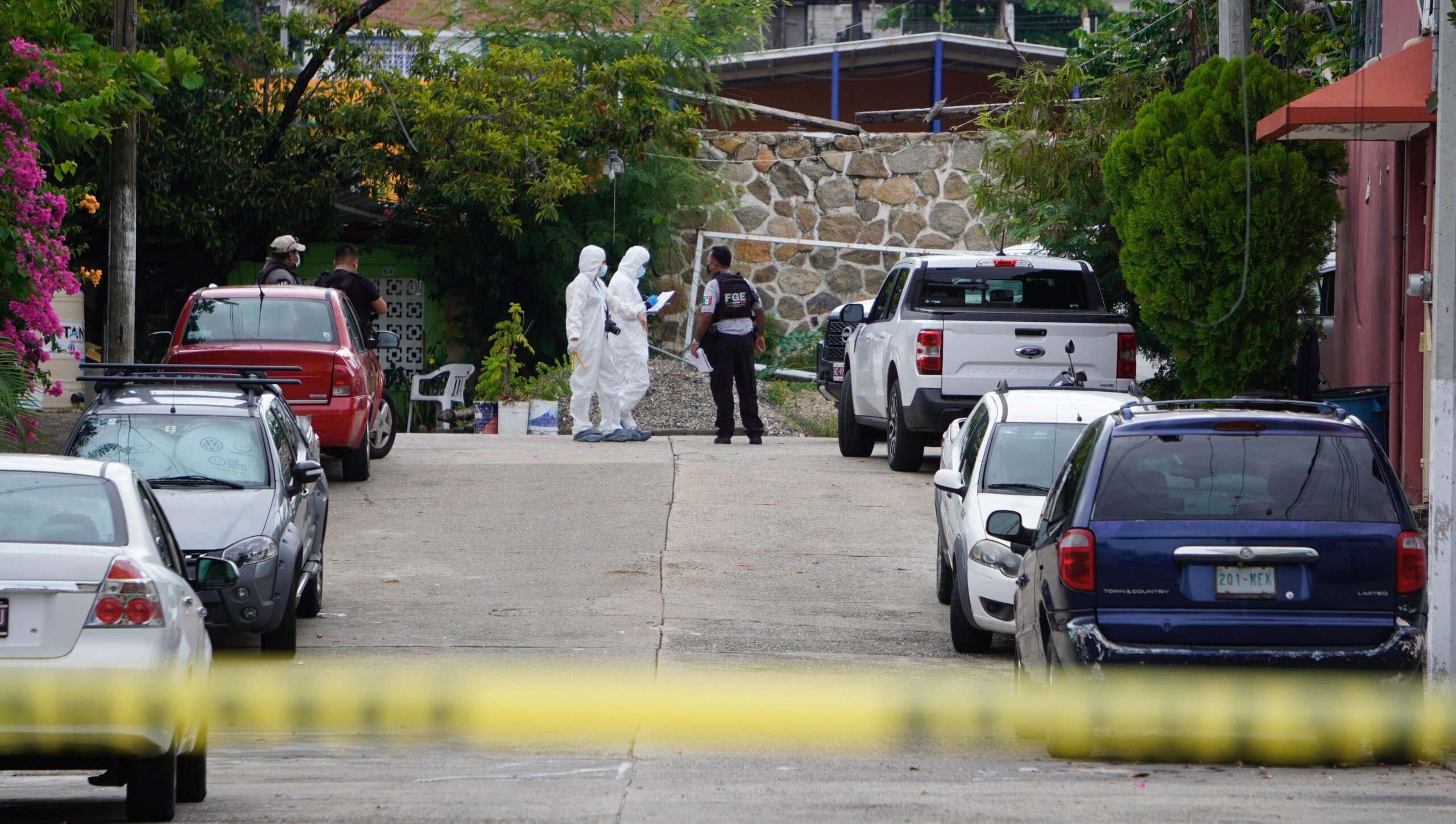 Hallan bolsas con restos de un hombre descuartizado y putrefacto, en Acapulco