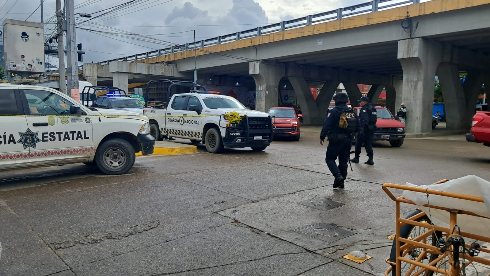 Persiguen y ejecutan a un hombre en Ciudad Renacimiento, Acapulco