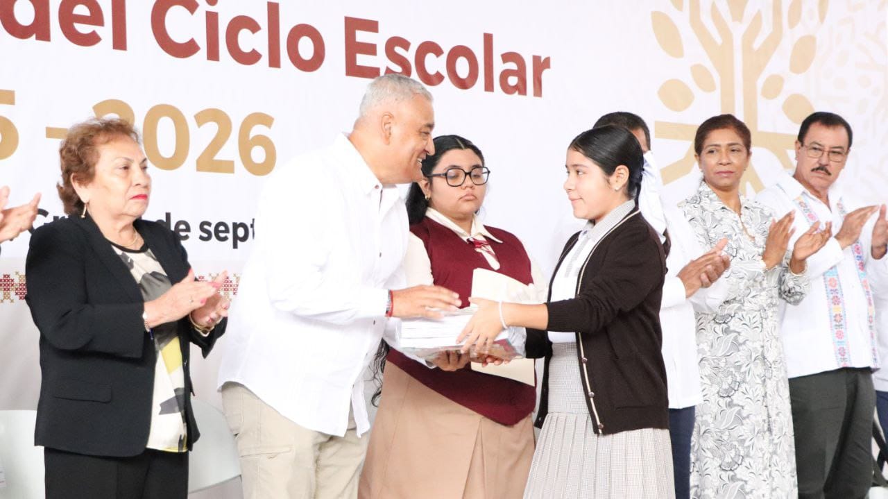 Inicia el ciclo escolar en más de 14 mil escuelas de todos los niveles educativos de Guerrero: SEG