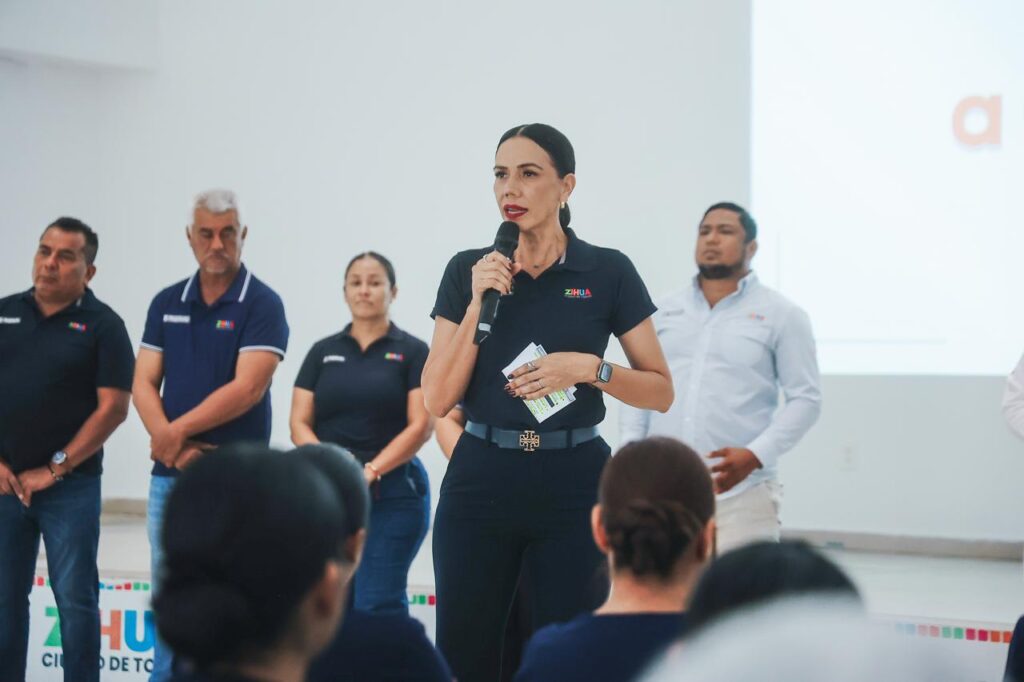 Gobierno de Zihuatanejo refuerza atención médica con entrega de insumos a 15 Casas de Salud
