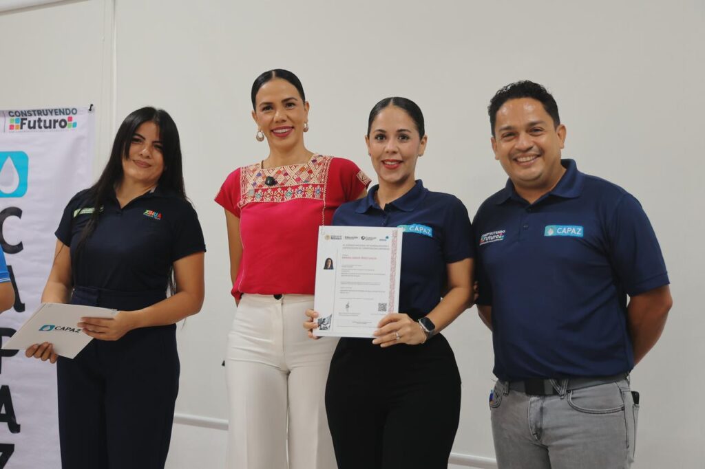 Presidenta Lizette Tapia Castro constata crecimiento de CAPAZ en calidad de atención a usuarios