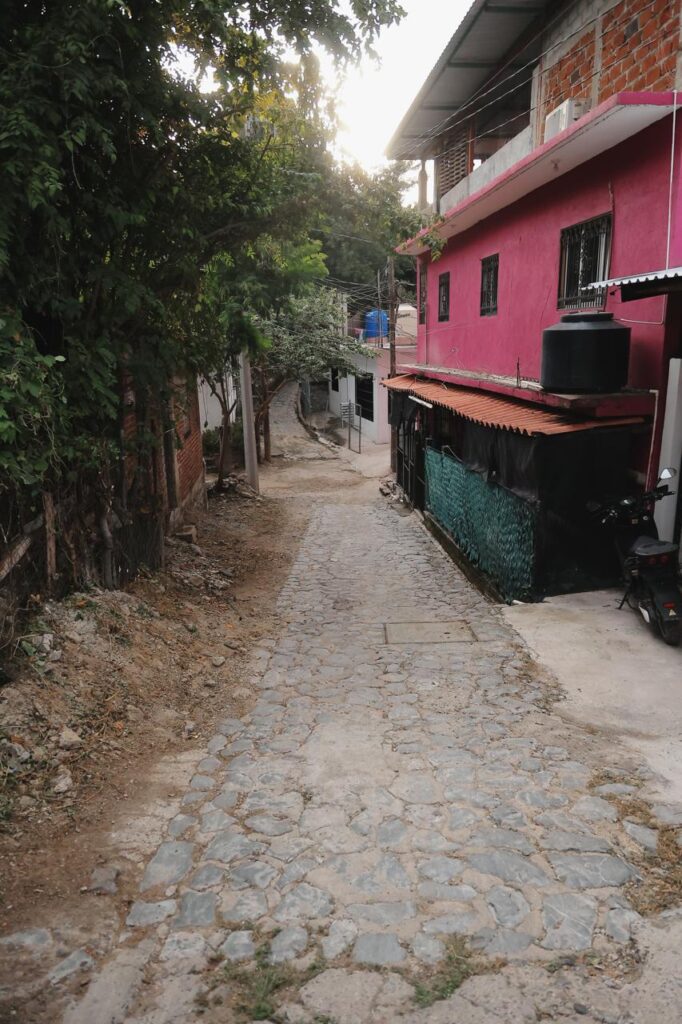 La colonia Lázaro Cárdenas (La Noria) suma otra obra a su infraestructura