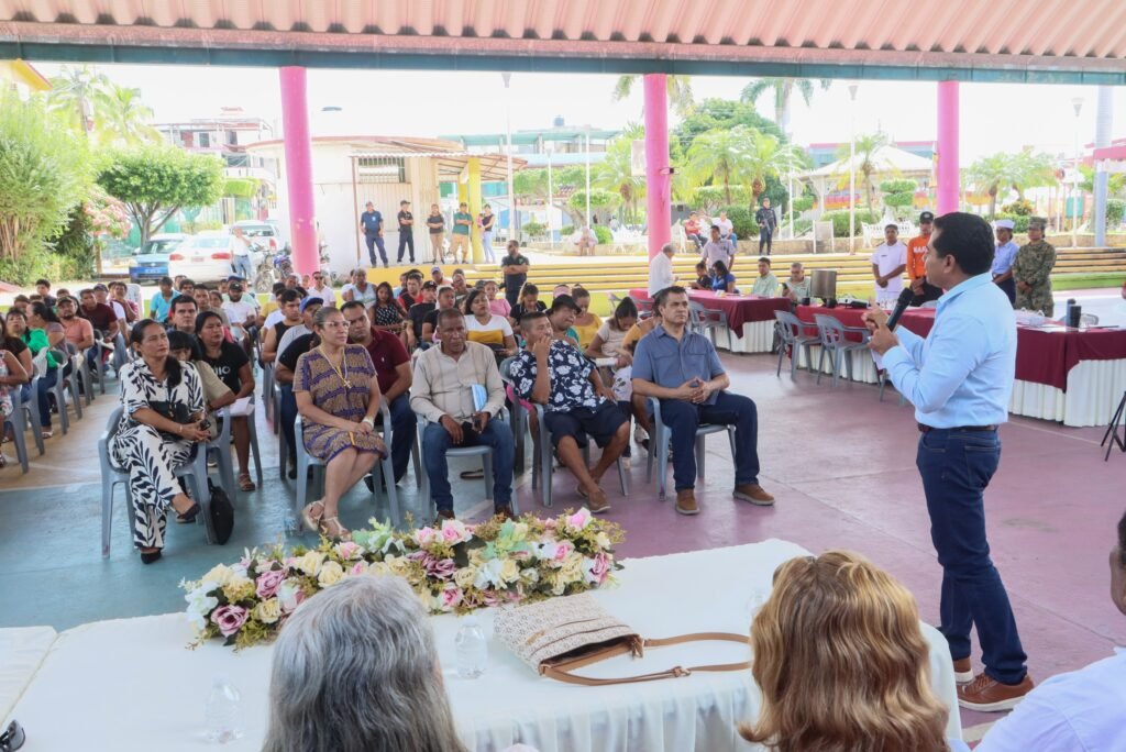 Recibe el municipio de Coyuca de Benítez la Jornada por el Empleo que promueve el gobierno estatal