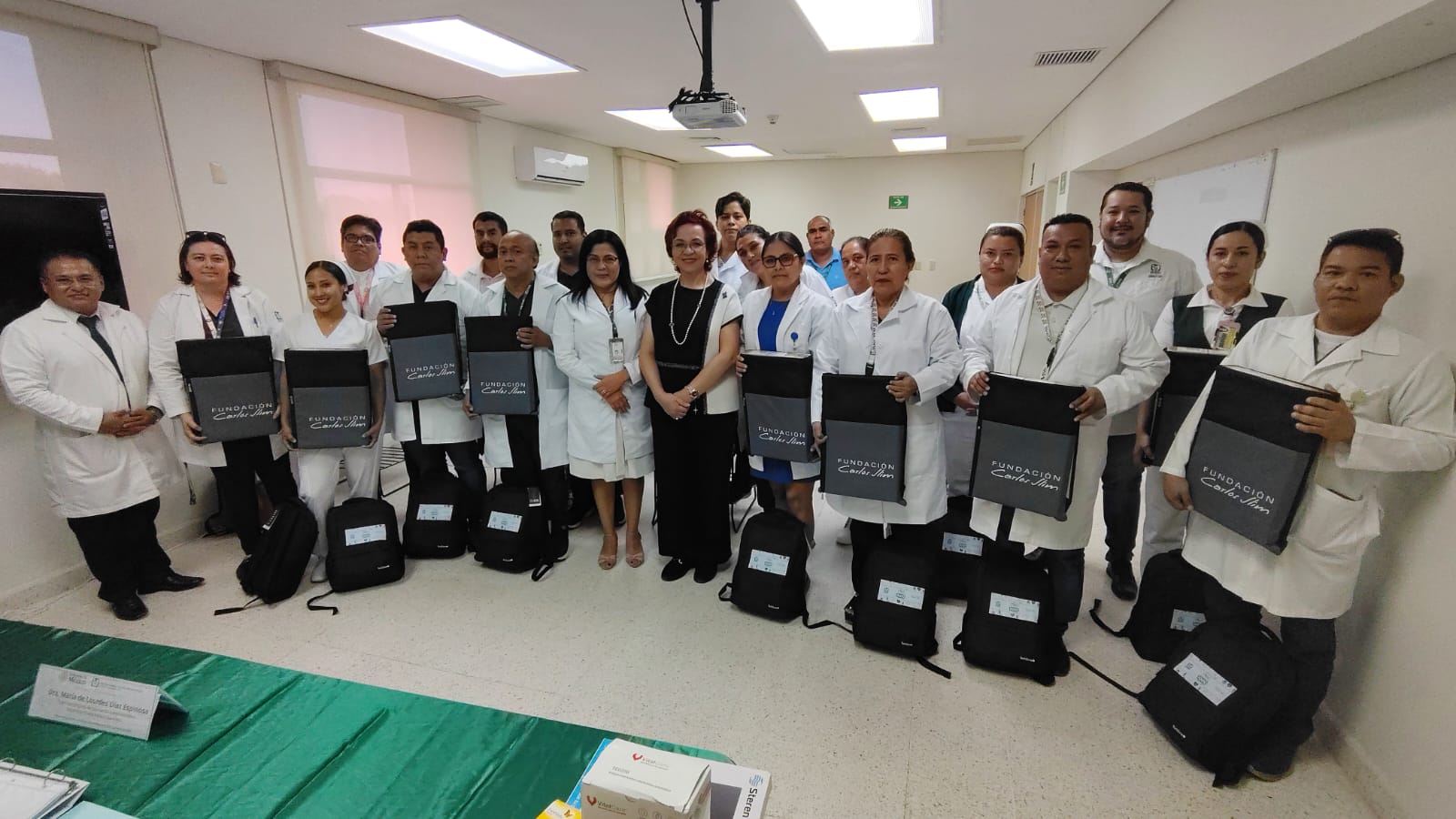 Fortalece IMSS Guerrero prevención con entrega de equipos MIDO
