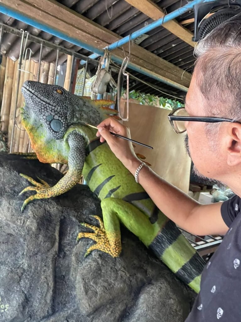 Artista atoyaquense impulsa conciencia ambiental a través del arte