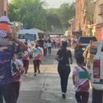Familias celebran el 44 aniversario de la primaria Ignacio Manuel Altamirano con carrera en Zihuatanejo