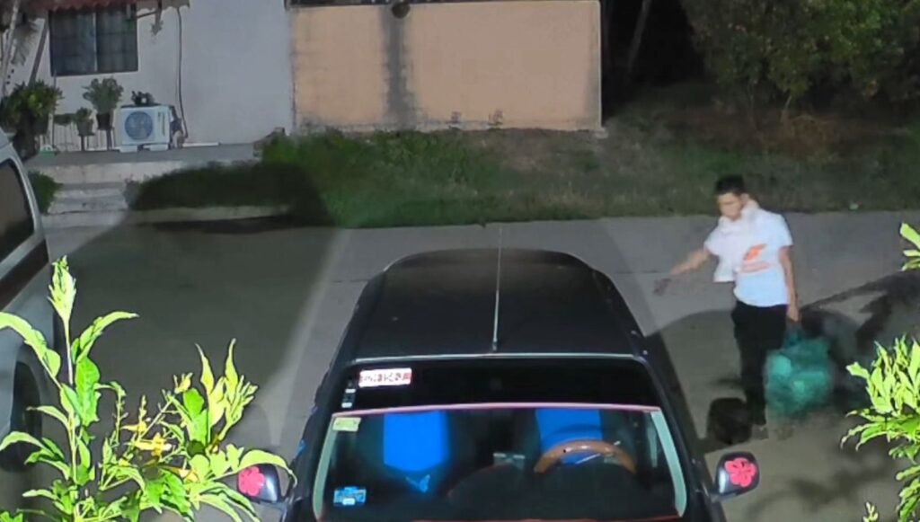 Exhiben a presunto ladrón en Fraccionamiento Flamingos Ixtapa