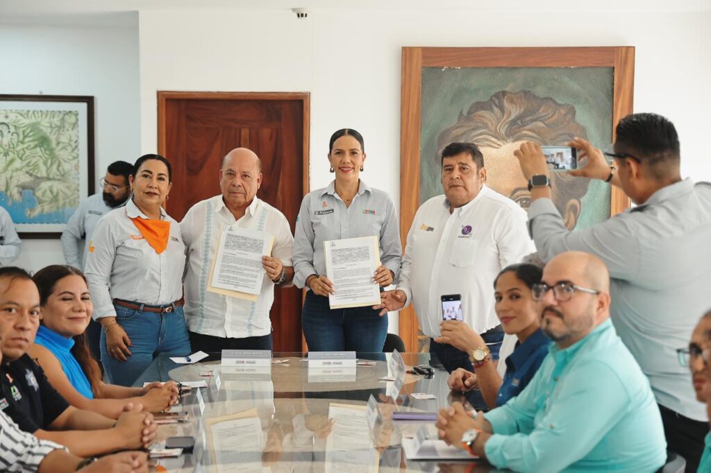 Firma INMMUJER convenio con el sector del transporte público del municipio