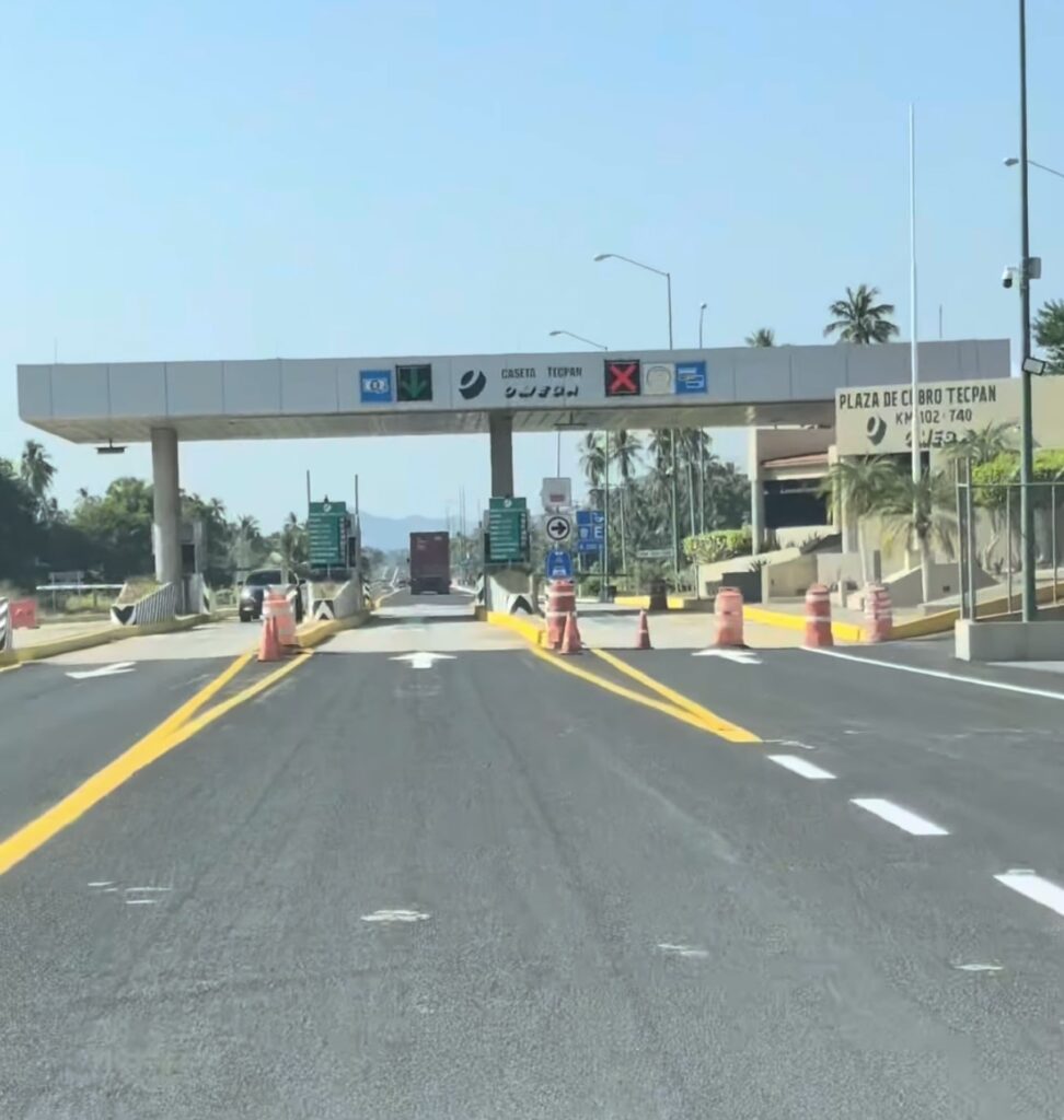 Reabre libramiento de Tecpan tras más de un año cerrado