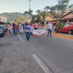 Marchan en Zihuatanejo por la inclusión de personas con discapacidad