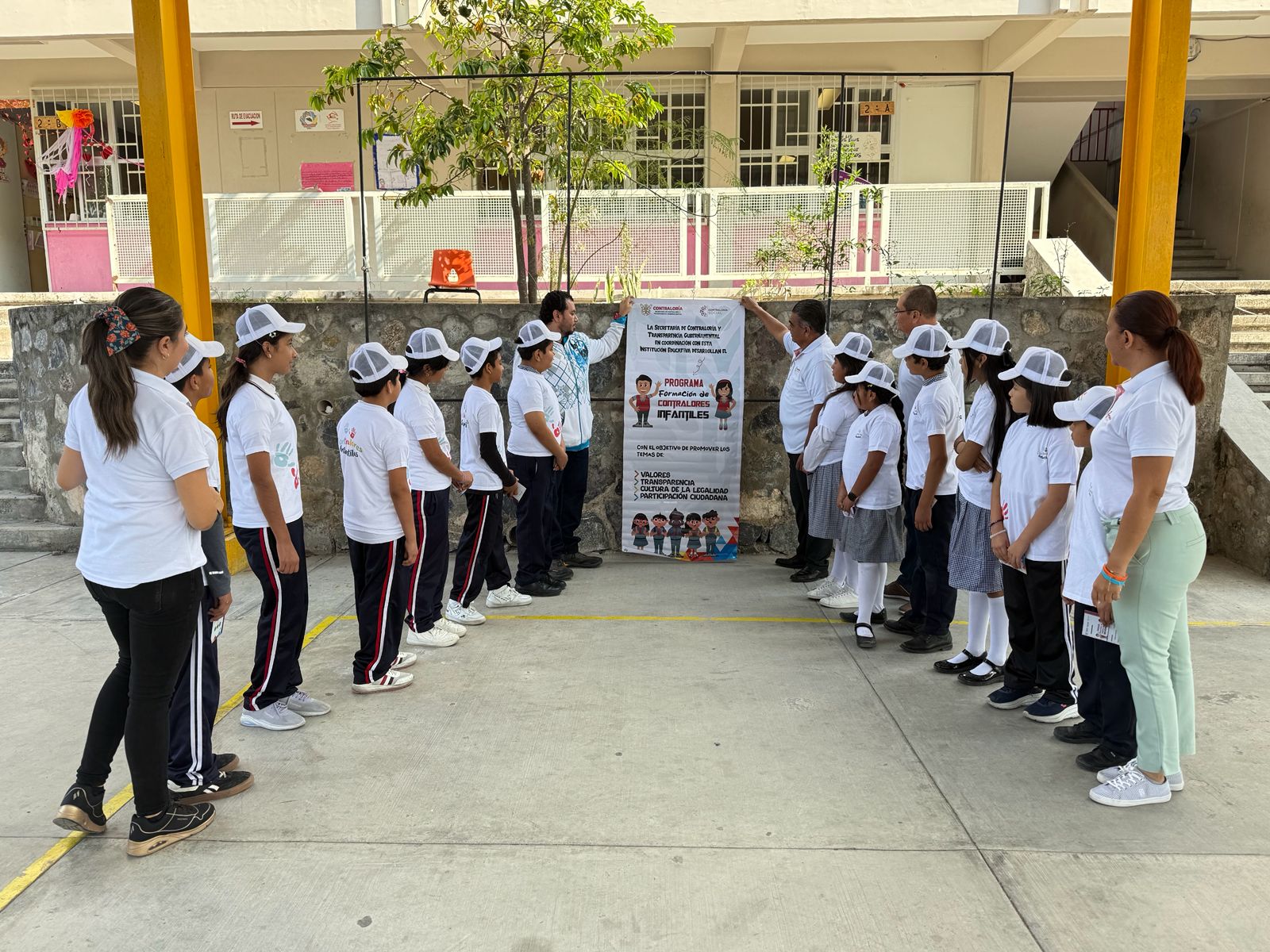 Impulsa el gobierno estatal el programa “Formación de Contralores Infantiles… Evelyn en tu Escuela”.