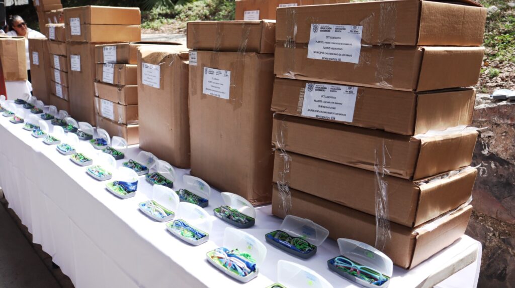 Gobierno del Estado garantiza salud visual a más de 8 mil estudiantes guerrerenses durante 2025