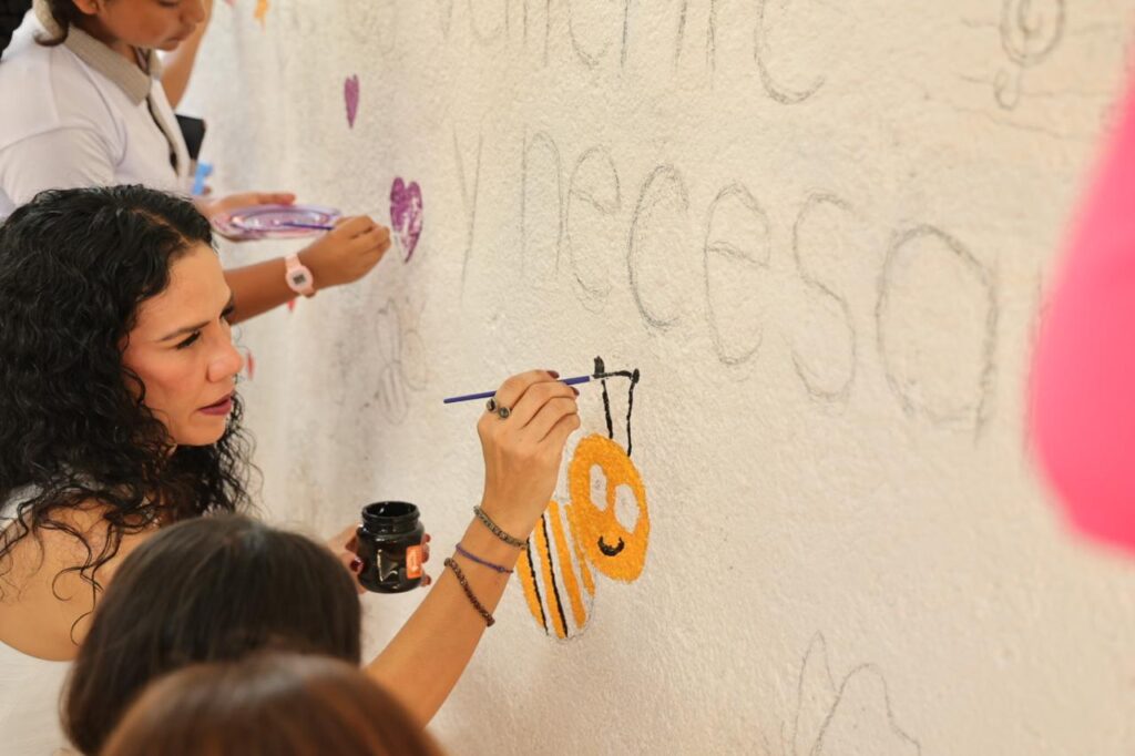 Pintando la salud mental con colores, programa de IMJUVE para la atención de jóvenes y adolescentes