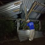 Adulta mayor pierde el techo de su casa tras rachas de viento en Atoyac