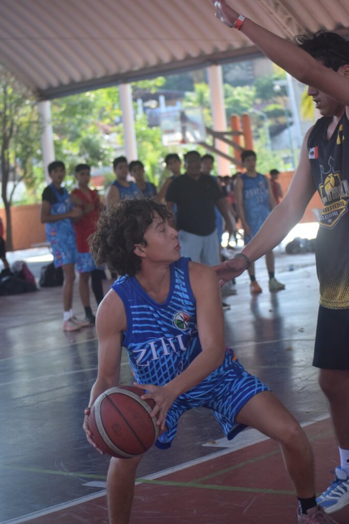 Nacional de clubes de básquetbol impulsa el deporte y el turismo en Zihuatanejo
