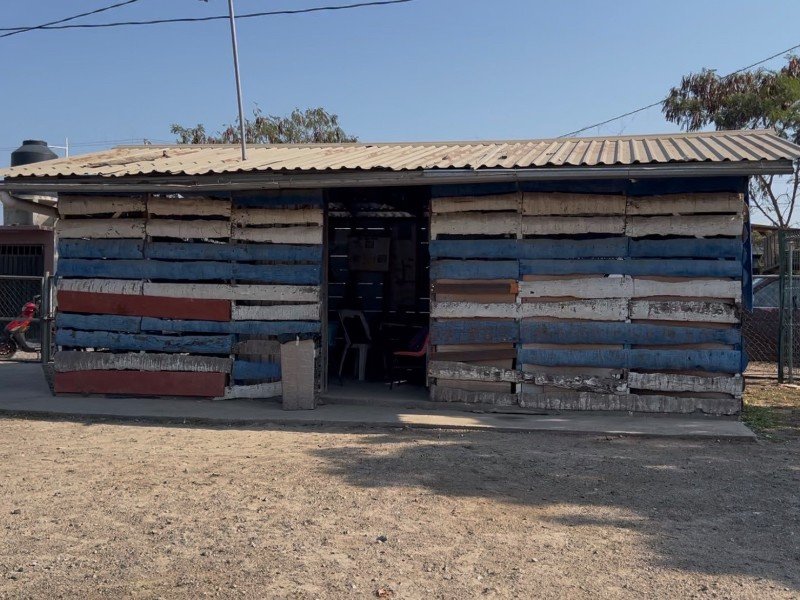 Aulas de concreto, necesidad sentida de la escuela “Nueva Manitoba”