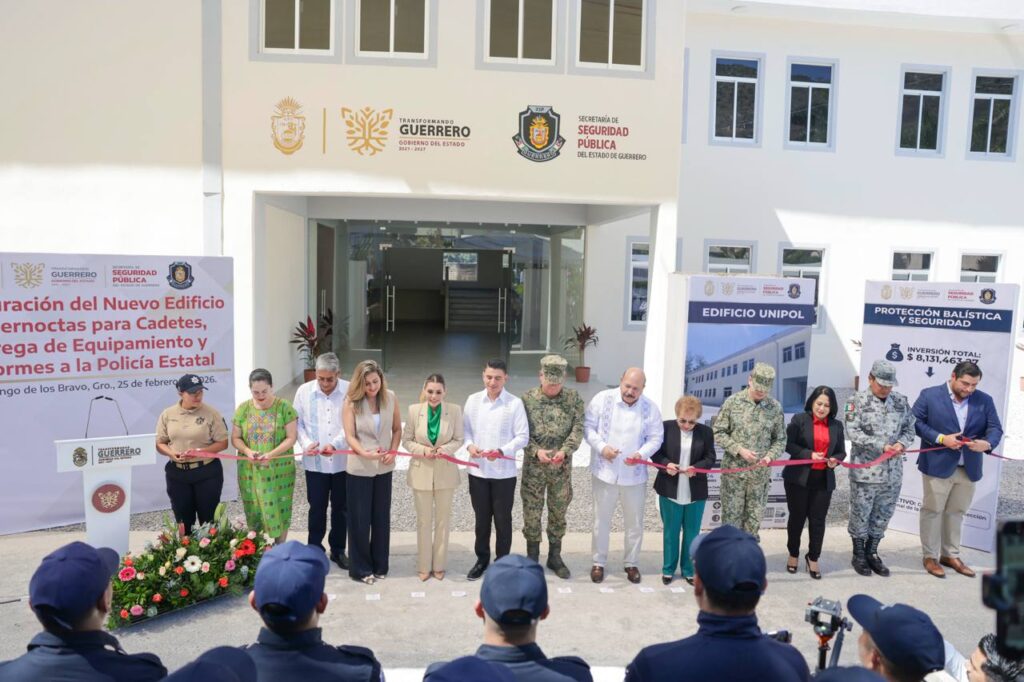 Evelyn Salgado fortalece a la Policía Estatal con más de 98 MDP de inversión en equipo e infraestructura para consolidar la seguridad de Guerrero