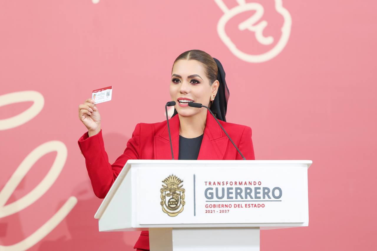 Evelyn Salgado lanza “Tarjeta Joven” para impulsar oportunidades y bienestar para las juventudes de Guerrero