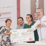 Refrenda Evelyn Salgado su compromiso con el sector pesquero