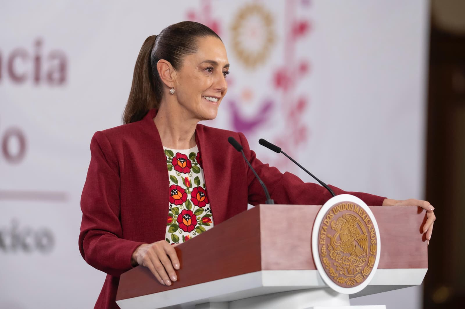 “Queremos más obra para mejorar la vida de las personas y tener conectado al país”: Presidenta Claudia Sheinbaum destaca inversión de 315 mil 331 mdp para infraestructura carretera