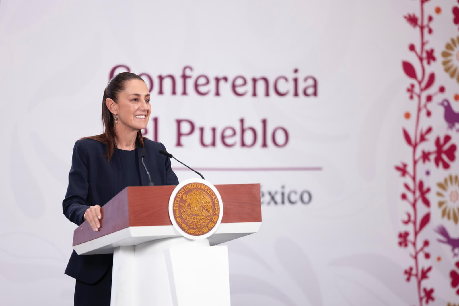 Al cierre de 2026 serán 200 mil nuevos lugares en bachillerato; 18 estados ya no realizan examen de ingreso a la educación media superior: presidenta Claudia Sheinbaum