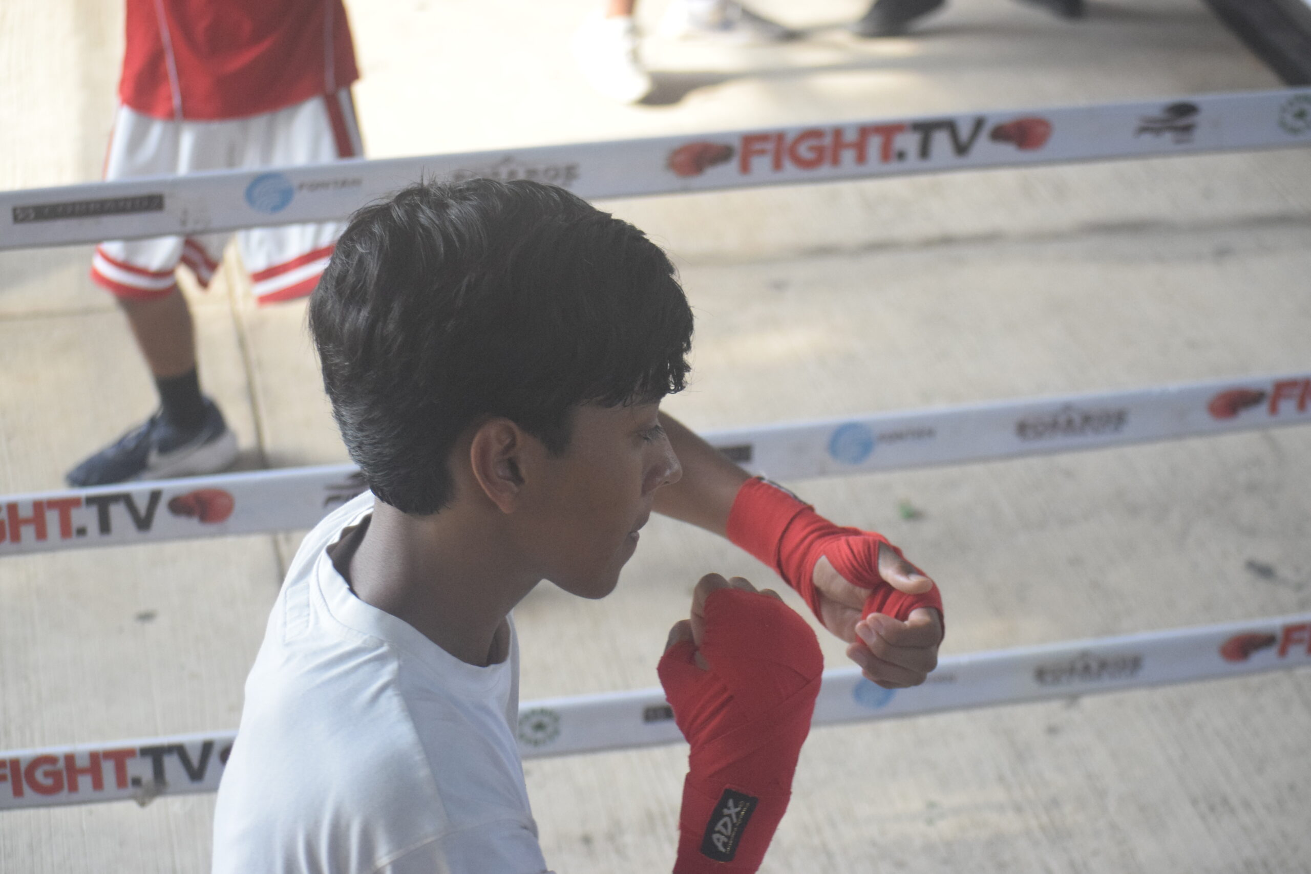 Boxeadores de Torito Boxing intensifican preparación en la unidad deportiva