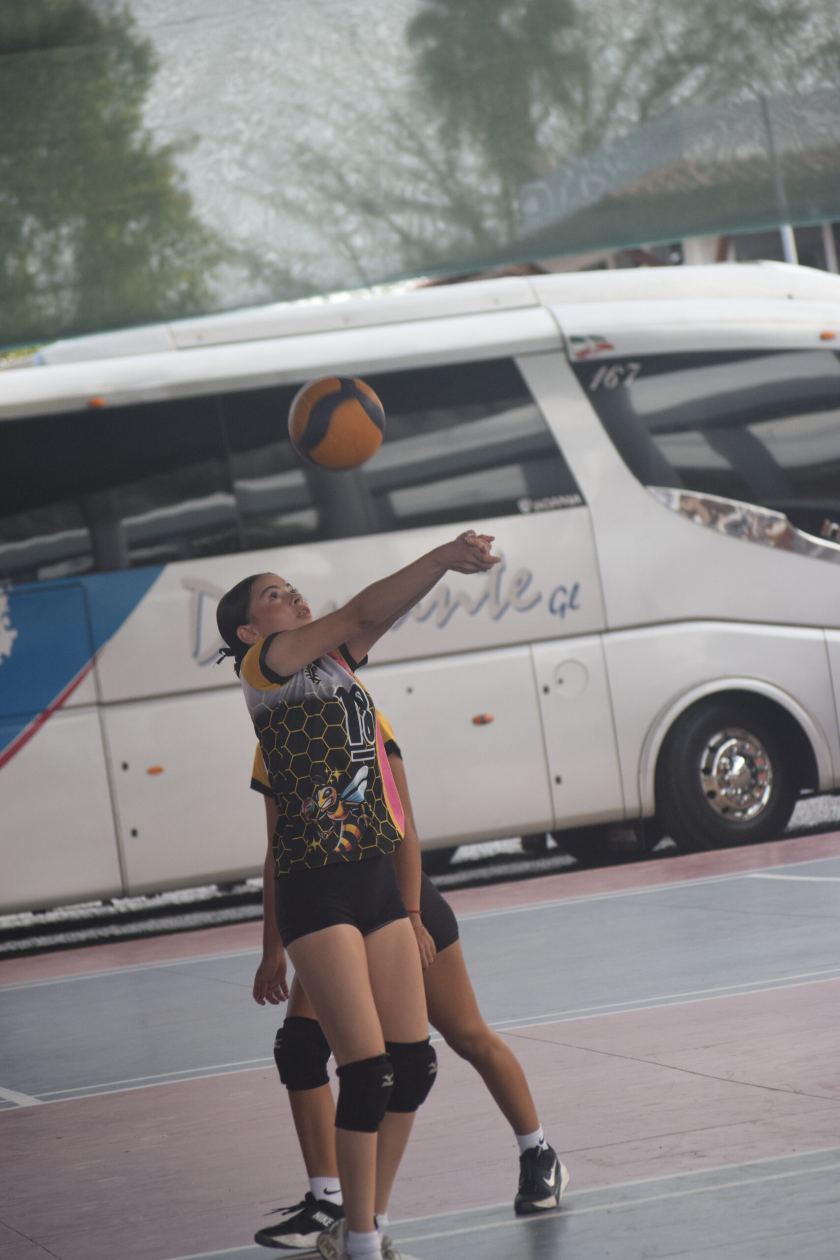 Queen’s se corona campeón y Pequeñas se queda con el tercer lugar en voleibol femenil