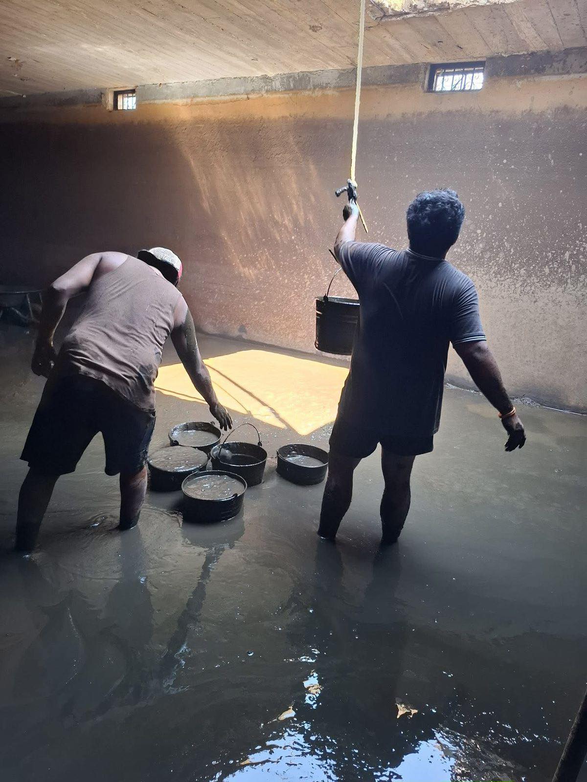 Habitantes de Coyuca denuncian deficiencias en el servicio de agua potable
