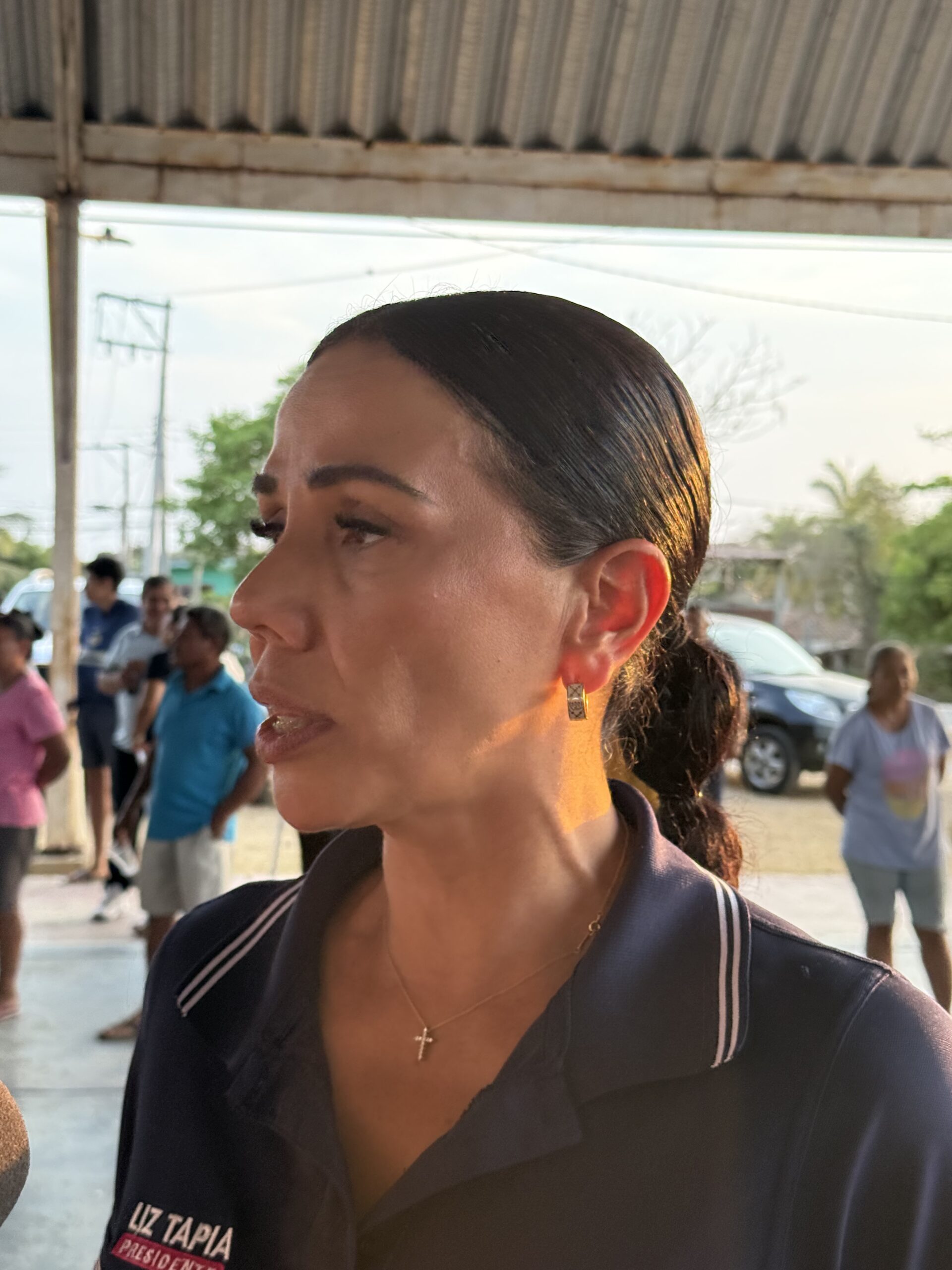 Liz Tapia descarta cambios en Seguridad Pública y reafirma confianza en el titular de la corporación