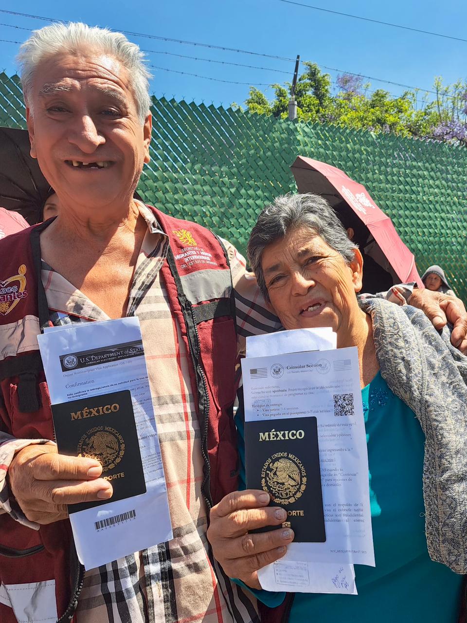 Logra el gobierno de Guerrero la aprobación de 32 visas americanas para adultos mayores a través del programa Lazos Migrantes