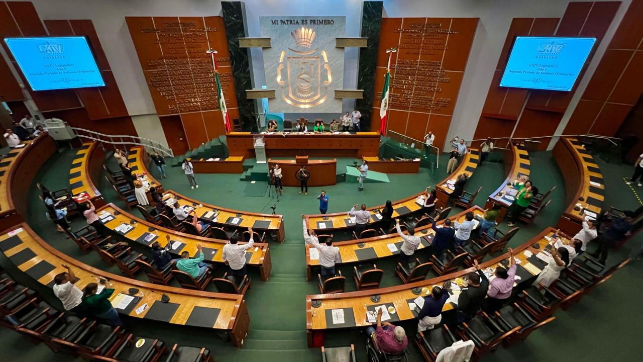 Presenta Evelyn Salgado Pineda reforma para actualizar el Calendario Cívico