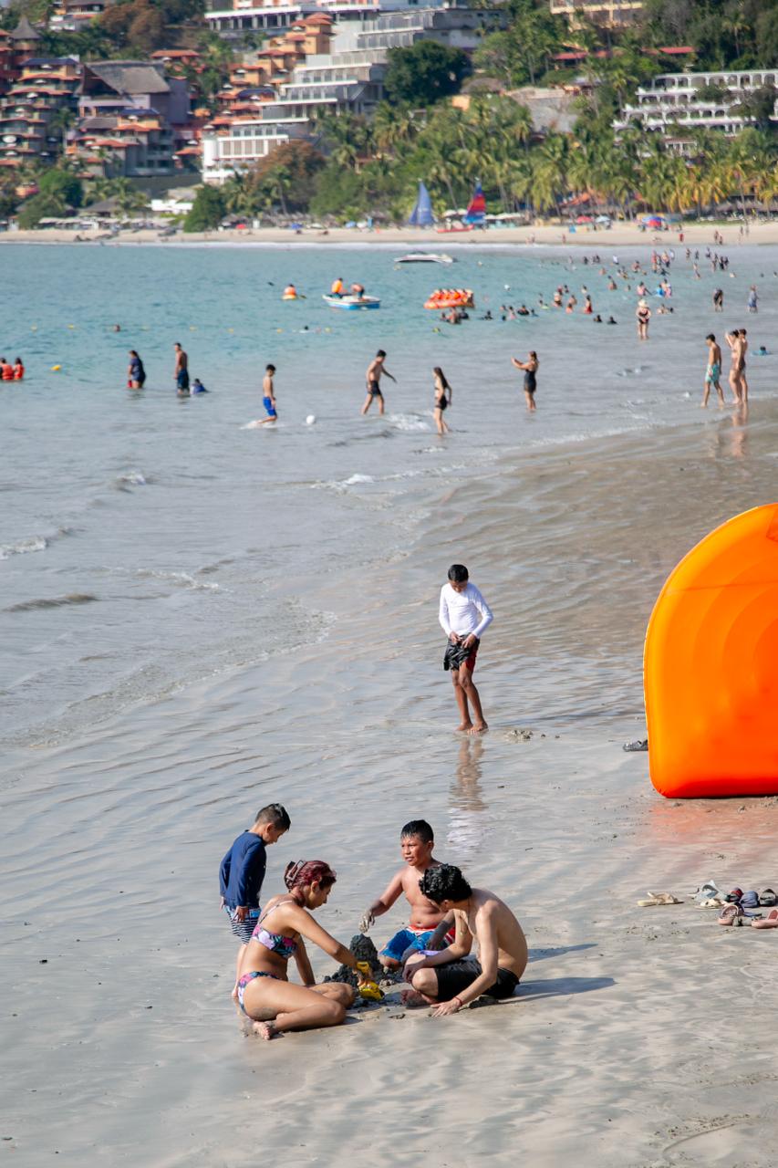 Guerrero vive un domingo turístico con gran afluencia y proyección internacional