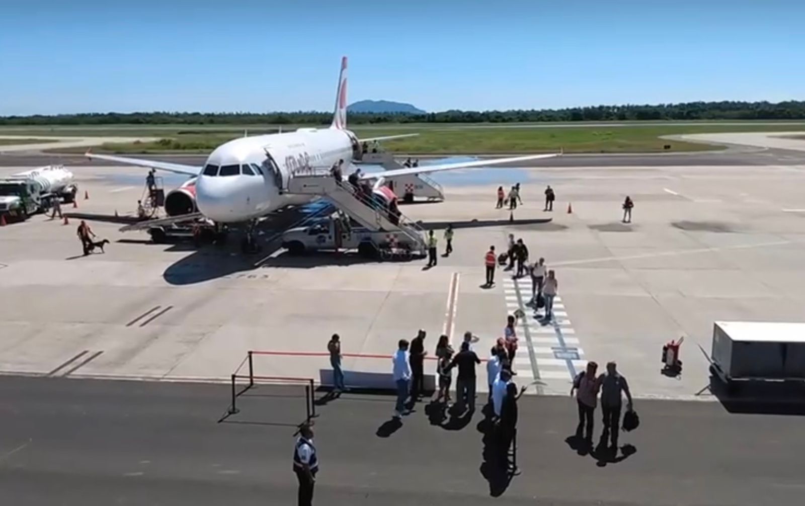 Vuelos de Canadá a Ixtapa-Zihuatanejo se extienden hasta abril