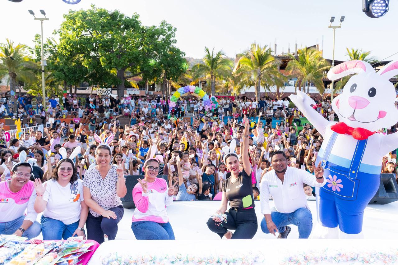 ¡Celebremos la Pascua! Festival de Semana Santa en Zihuatanejo.
