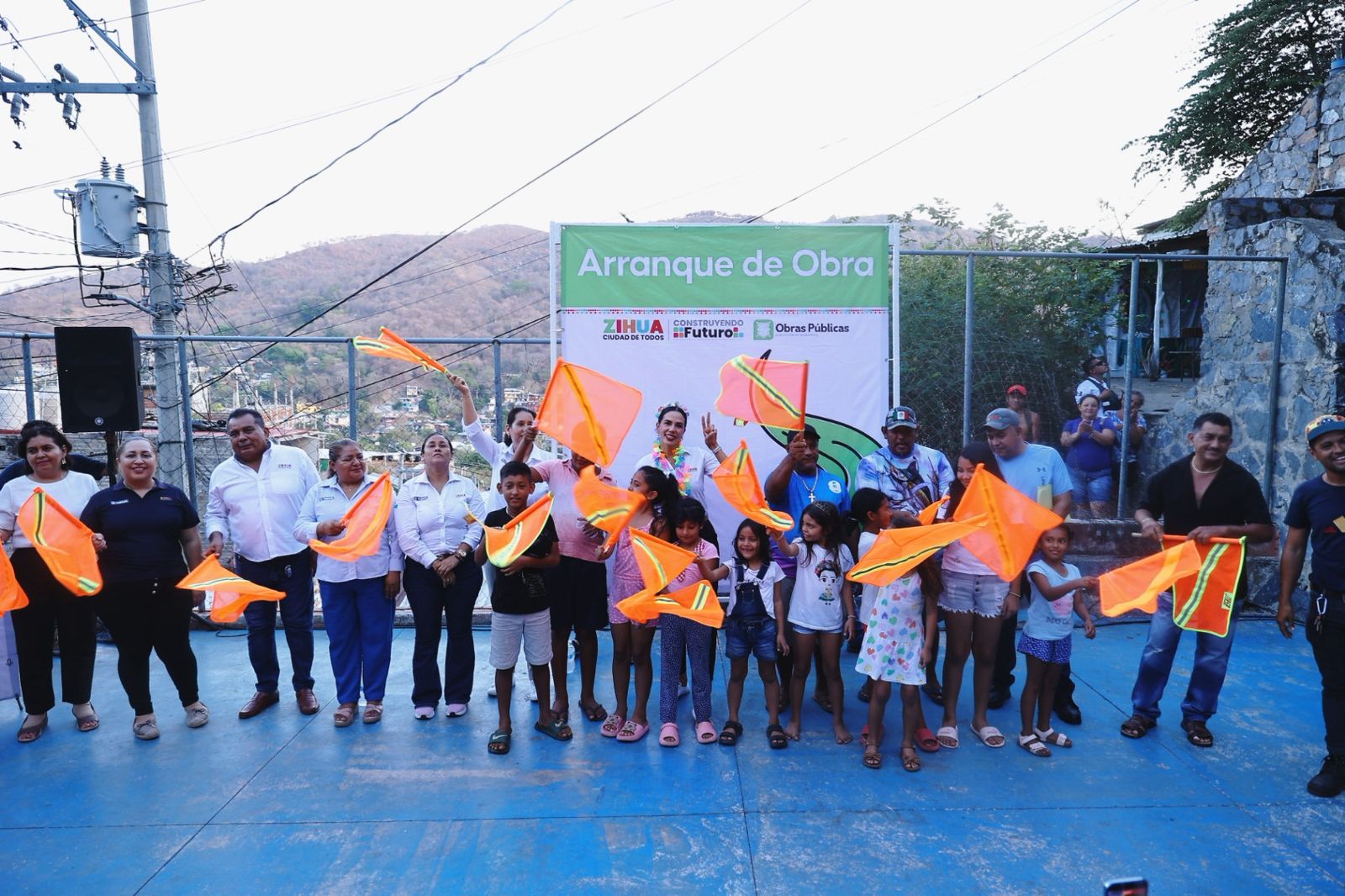 Lizette Tapia Castro arranca remodelación de espacio público en la colonia René Juárez Cisneros