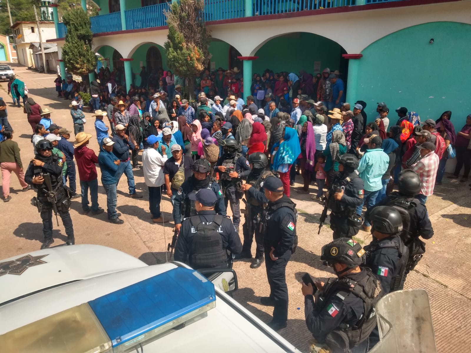 Autoridades de seguridad mantienen atención y presencia operativa en comunidades de Atlixtac
