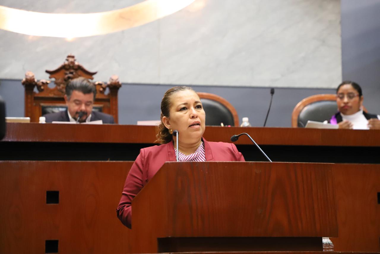 Impulsa Claudia Sierra reforma para fortalecer atención integral del cáncer de mama en Guerrero