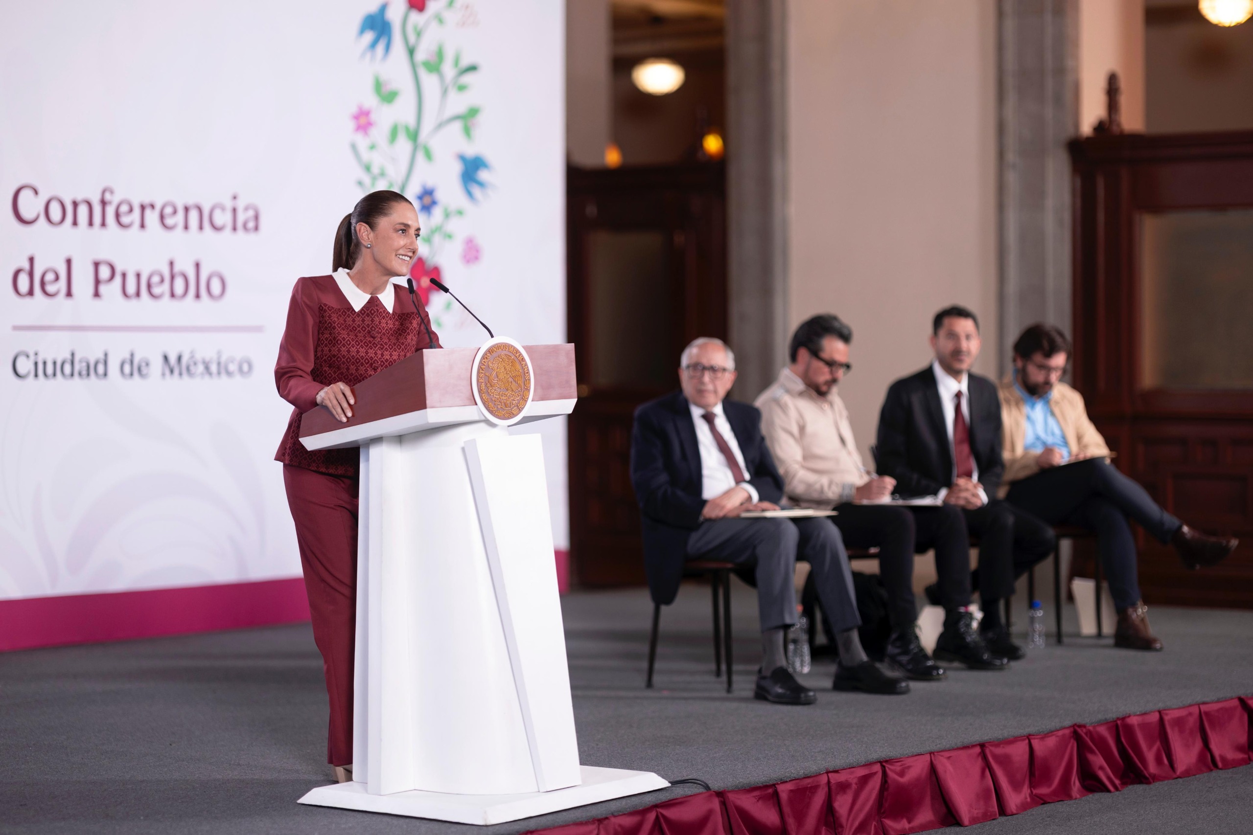 Gobierno de México innova y transforma la atención a la salud en el IMSS, ISSSTE e IMSS Bienestar con equipos modernos: presidenta Claudia Sheinbaum