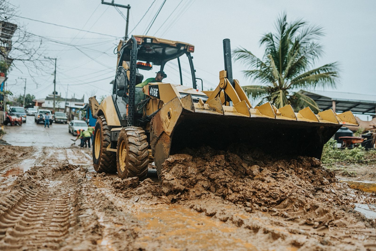 Servicios Públicos realiza limpieza en colonias de la parte alta