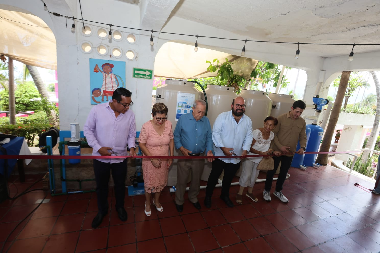 Fonatur y Gobierno del Estado ponen en marcha el Programa de Sistemas de Captación de Agua Pluvial en la zona Tradicional de Acapulco