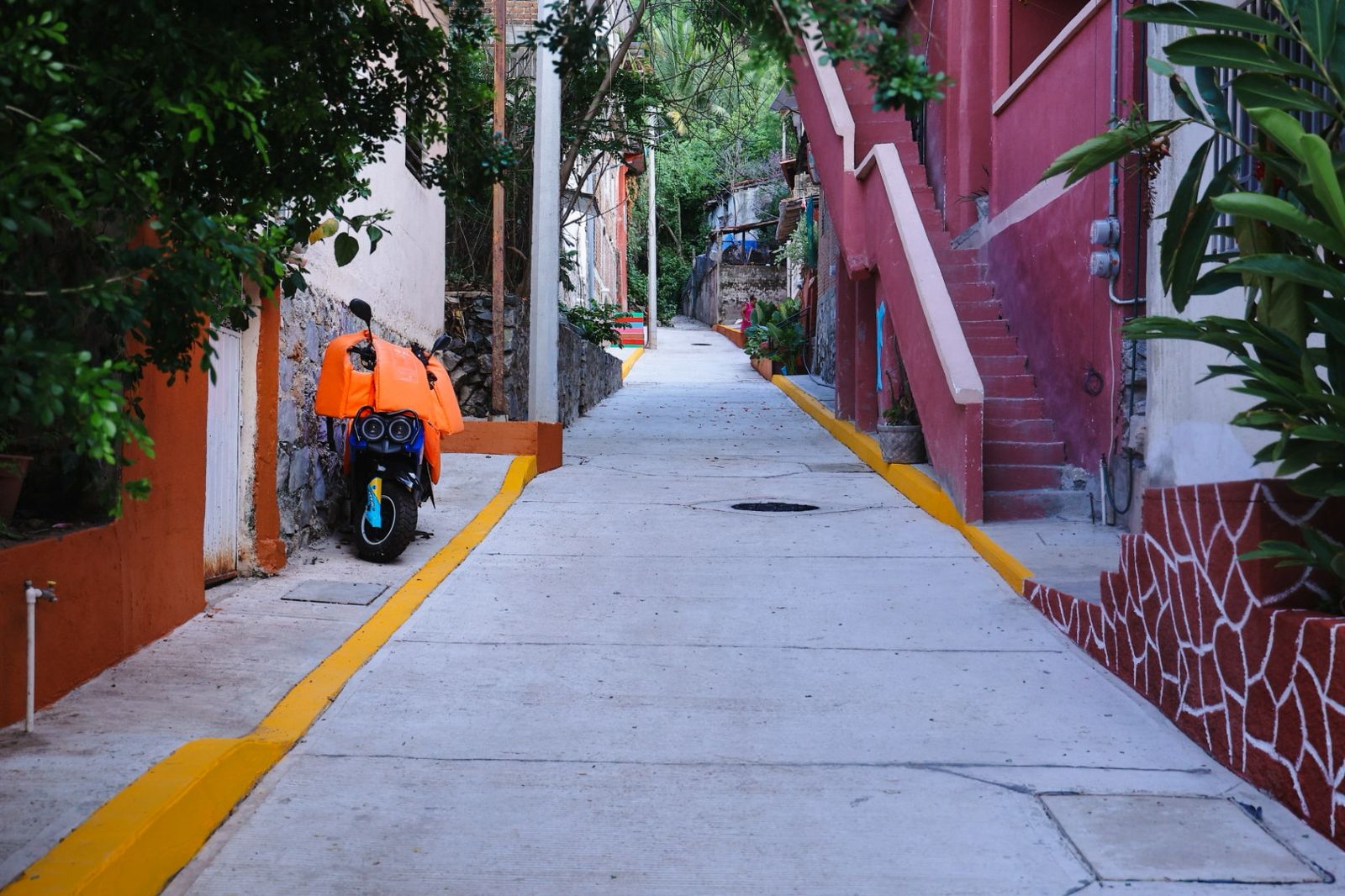 Colonia La Noria se beneficia con dos nuevos andadores