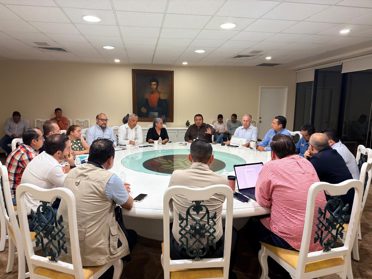 Revisan protocolos de atención a población vulnerable en situaciones de emergencia