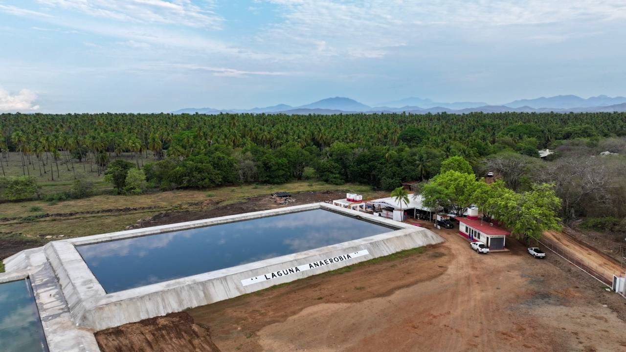 Fortalece Evelyn Salgado la infraestructura sanitaria de Petatlán