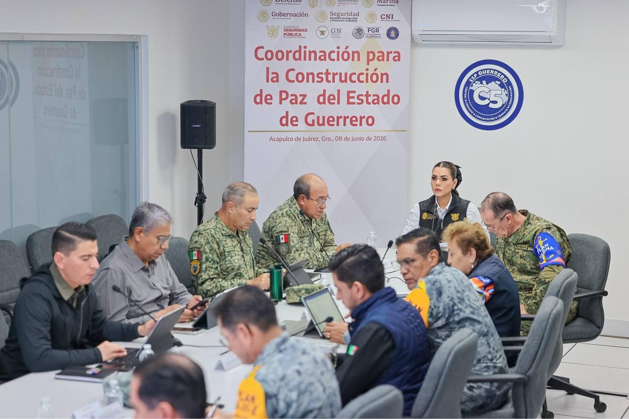 Evelyn Salgado refuerza acciones preventivas y operativas para proteger a la población por efectos de la tormenta “Boris” en Guerrero