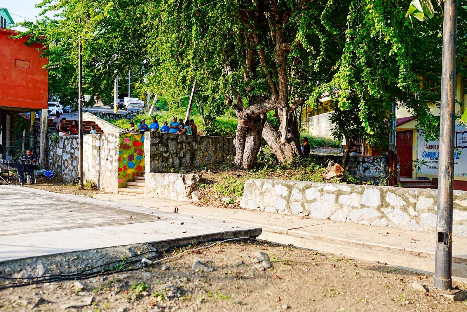 Arranque de obra del polideportivo en la colonia Infonavit El Hujal
