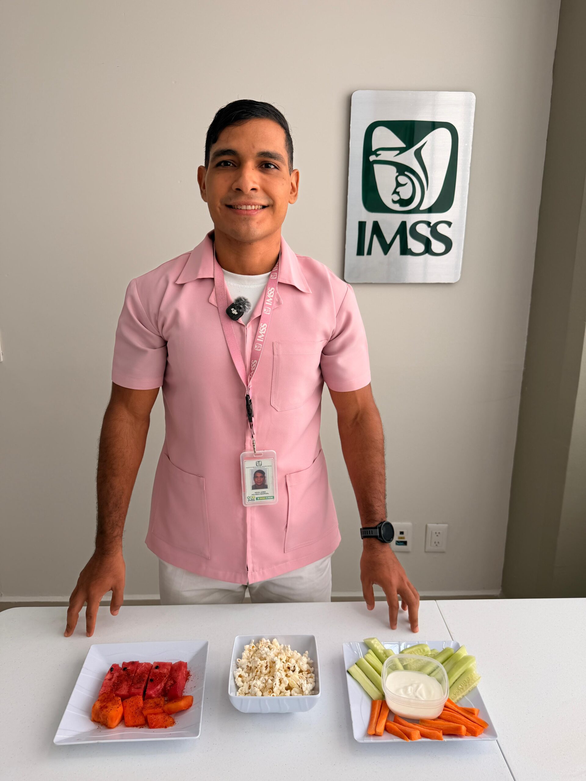 Promueve IMSS Guerrero snacks saludables para disfrutar el fútbol