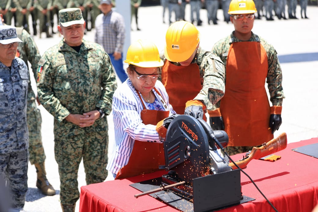 La destrucción de armas fortalece la estrategia de paz en Guerrero: Anacleta López Vega