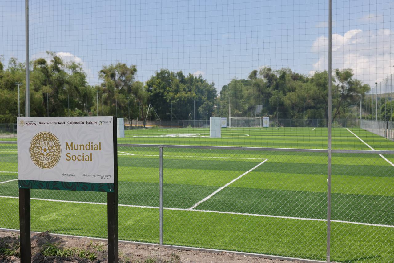 Inaugura Evelyn Salgado cancha mundialista en Mazatlán y fortalece la infraestructura deportiva en Guerrero